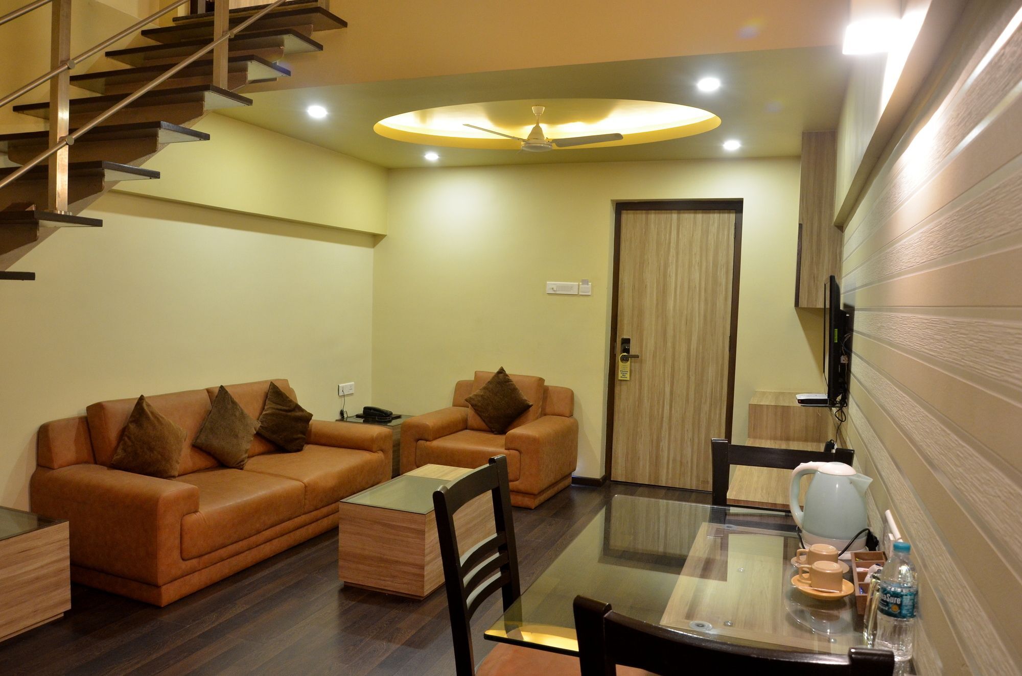 Zaras Resort Лонавла Екстер'єр фото