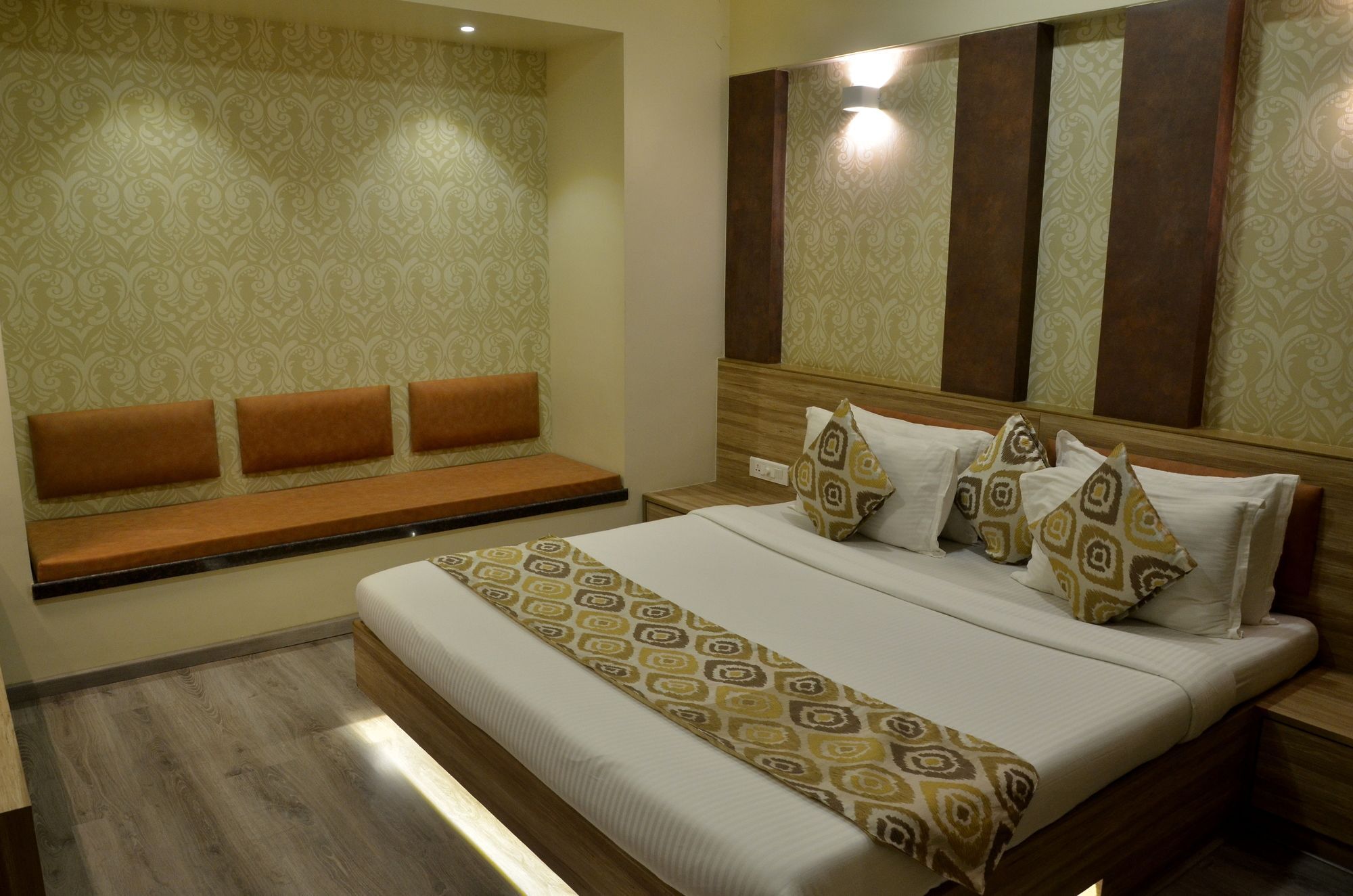Zaras Resort Лонавла Екстер'єр фото